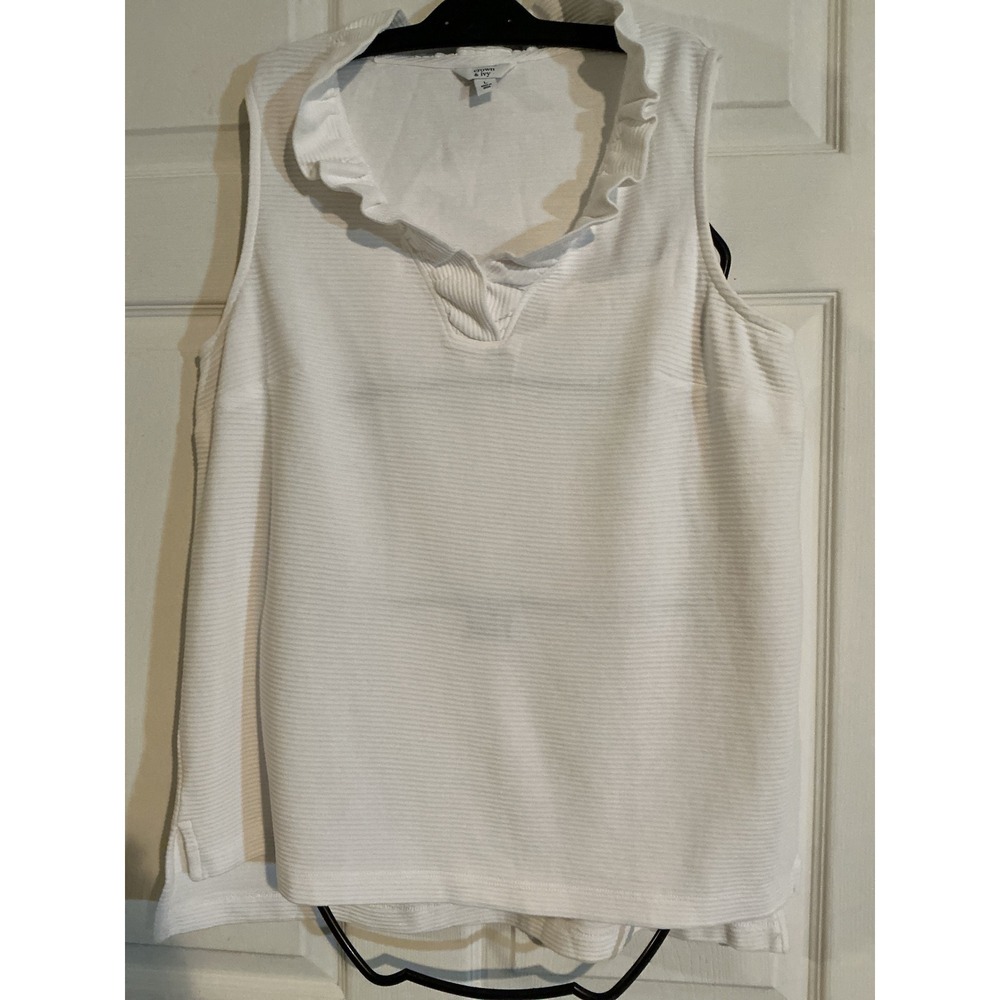 Crown & Ivy White Ruffle V-Neck Sleeveless Ribbed Cotton Top Large RN31104‎